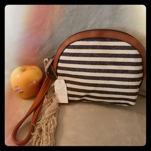 Handbag/wristlet